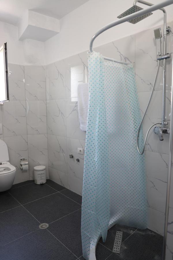 Daniel City Center Apartment Berat Eksteriør bilde