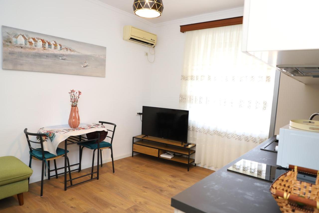 Daniel City Center Apartment Berat Eksteriør bilde