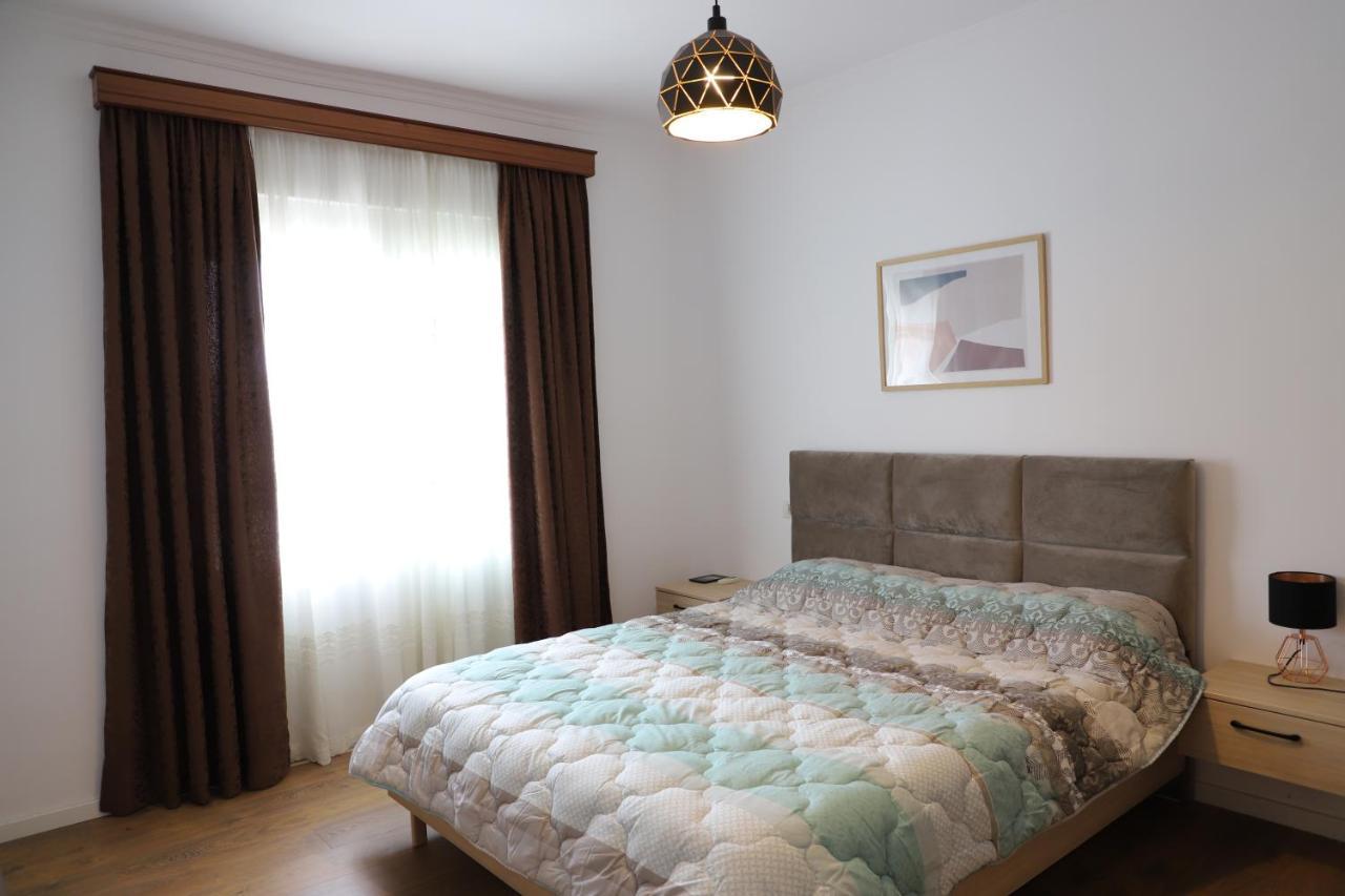 Daniel City Center Apartment Berat Eksteriør bilde